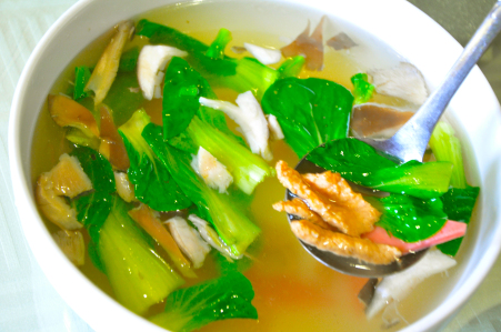 三鲜汤:汤汁鲜美,肉味浓郁,开胃养生!