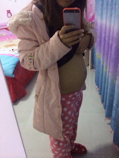 18周孕妇标准的肚子图,怀孕18周胎儿多大 之前感觉肚子好小,这几天肚子有点涨疼,然后就发现肚子长大了好多