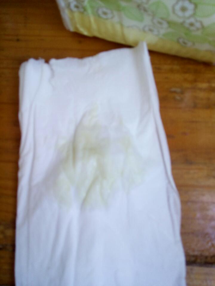大家帮忙看看为啥老是流这个 预产期快到了