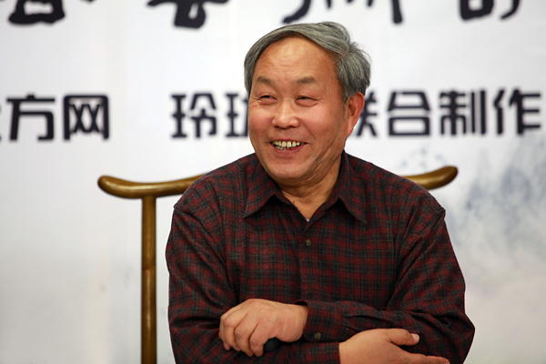 唐云来,男,字浚泉,1944年3月生,汉族,天津市汉沽人.