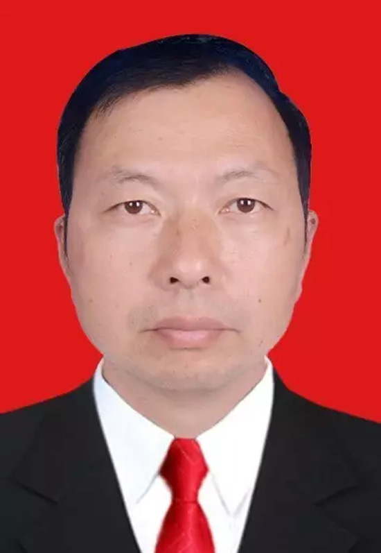 现任贵州省余庆县委副书记,贵州余庆经济开发区党工委副书记(正县长级
