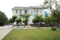泰山外国语学校