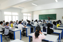 学生上课