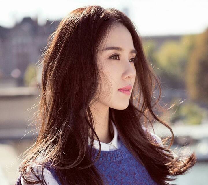 你觉得哪个女明星可以称为中国第一美女?